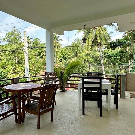 Siyon Yula - Guest House Hikkaduwa Bagian luar foto