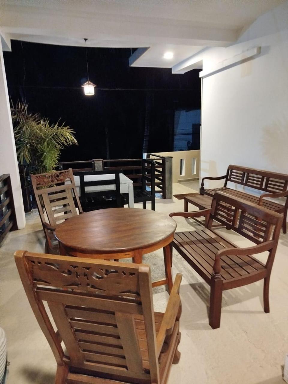 Siyon Yula - Guest House Hikkaduwa Bagian luar foto